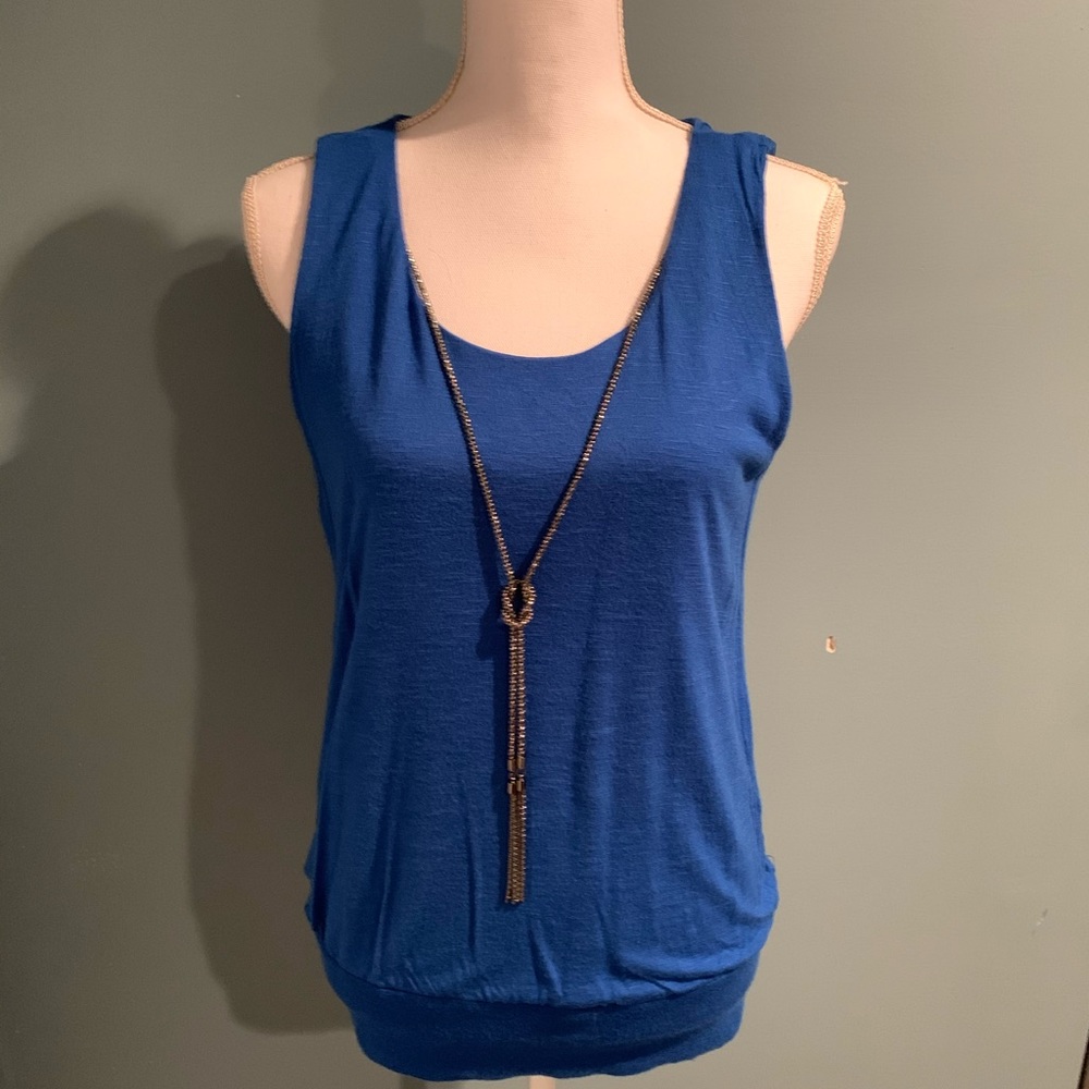 Ab Studio Tank with Necklace Size Medium